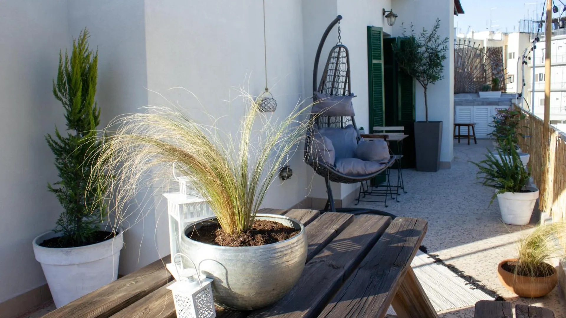 Homevision - City Chic - Cozy Balcony Bliss Thessaloníki Grækenland